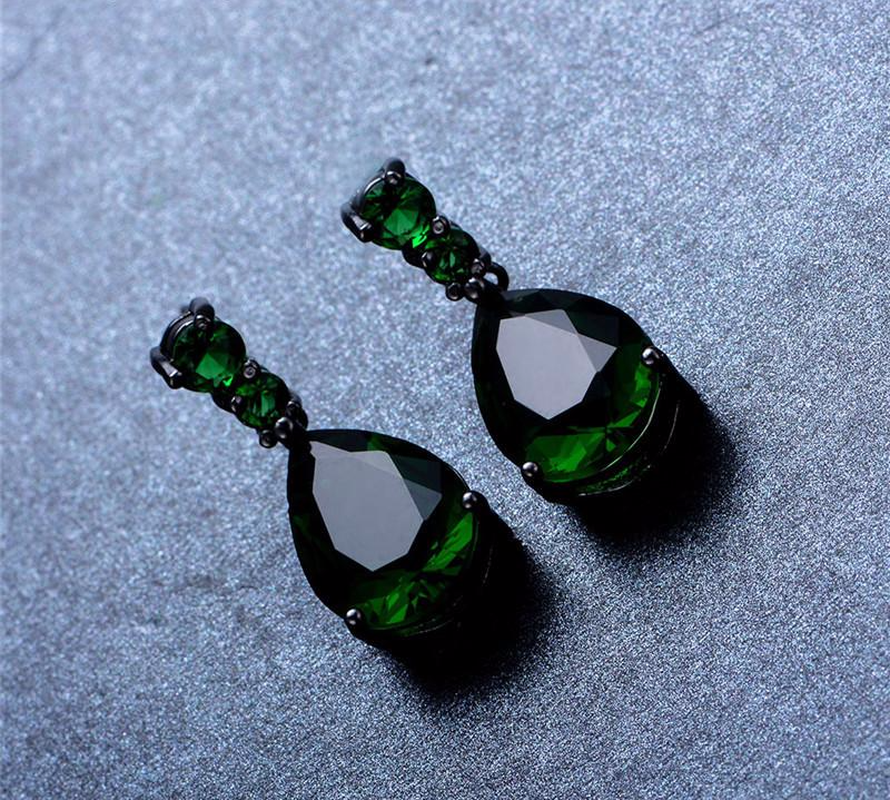 Water Drop Green Earrings